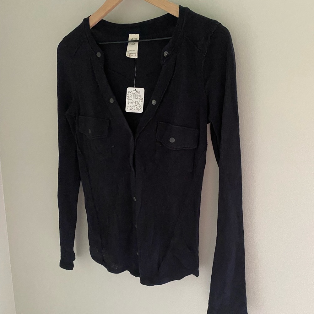 We The Free Free‎ People black snap button down Henley new with tags size XS